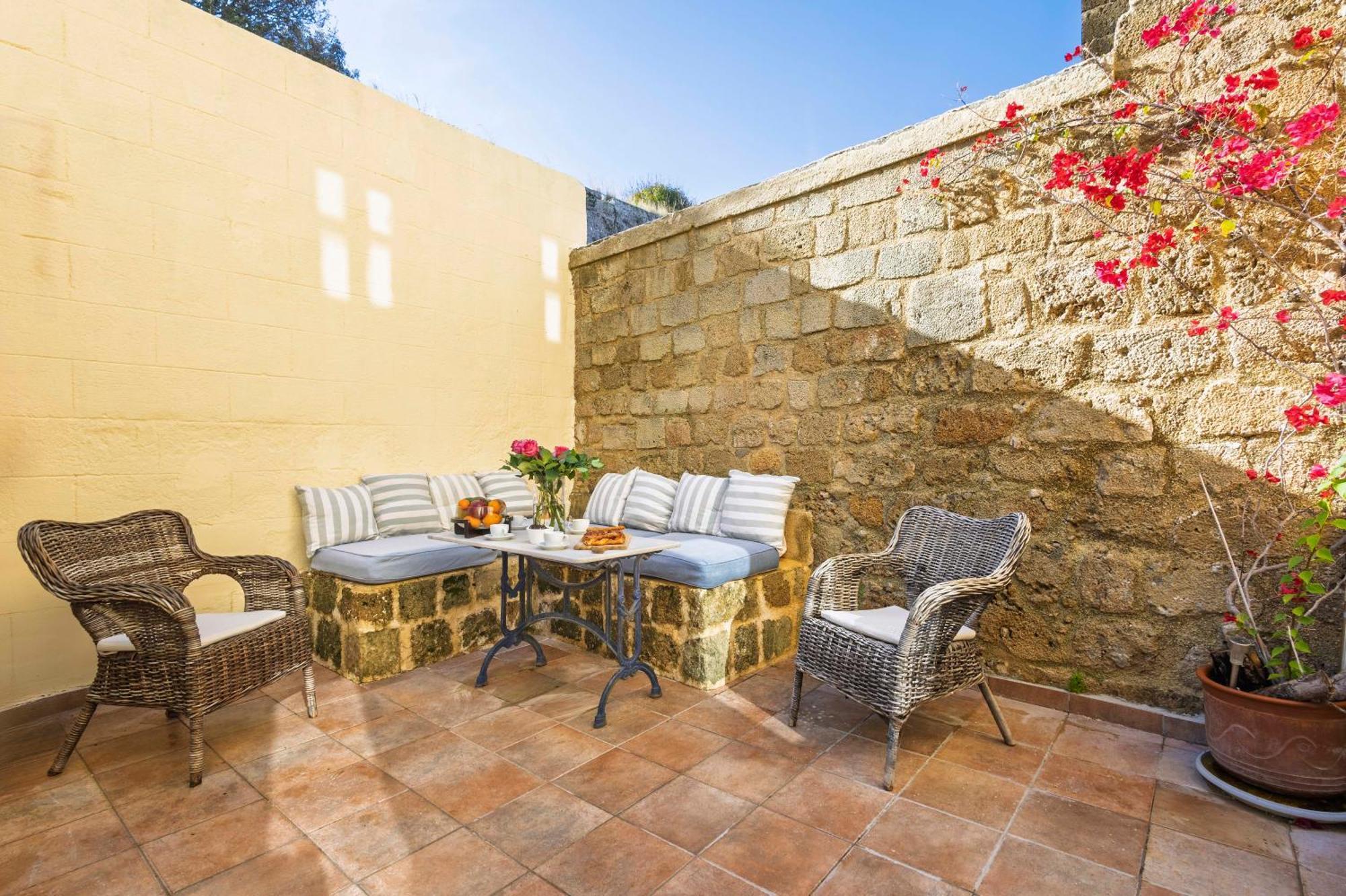 Maison Roxanne & Maisonette In Medieval City By Rhodes4Vacation Rhodes City Εξωτερικό φωτογραφία